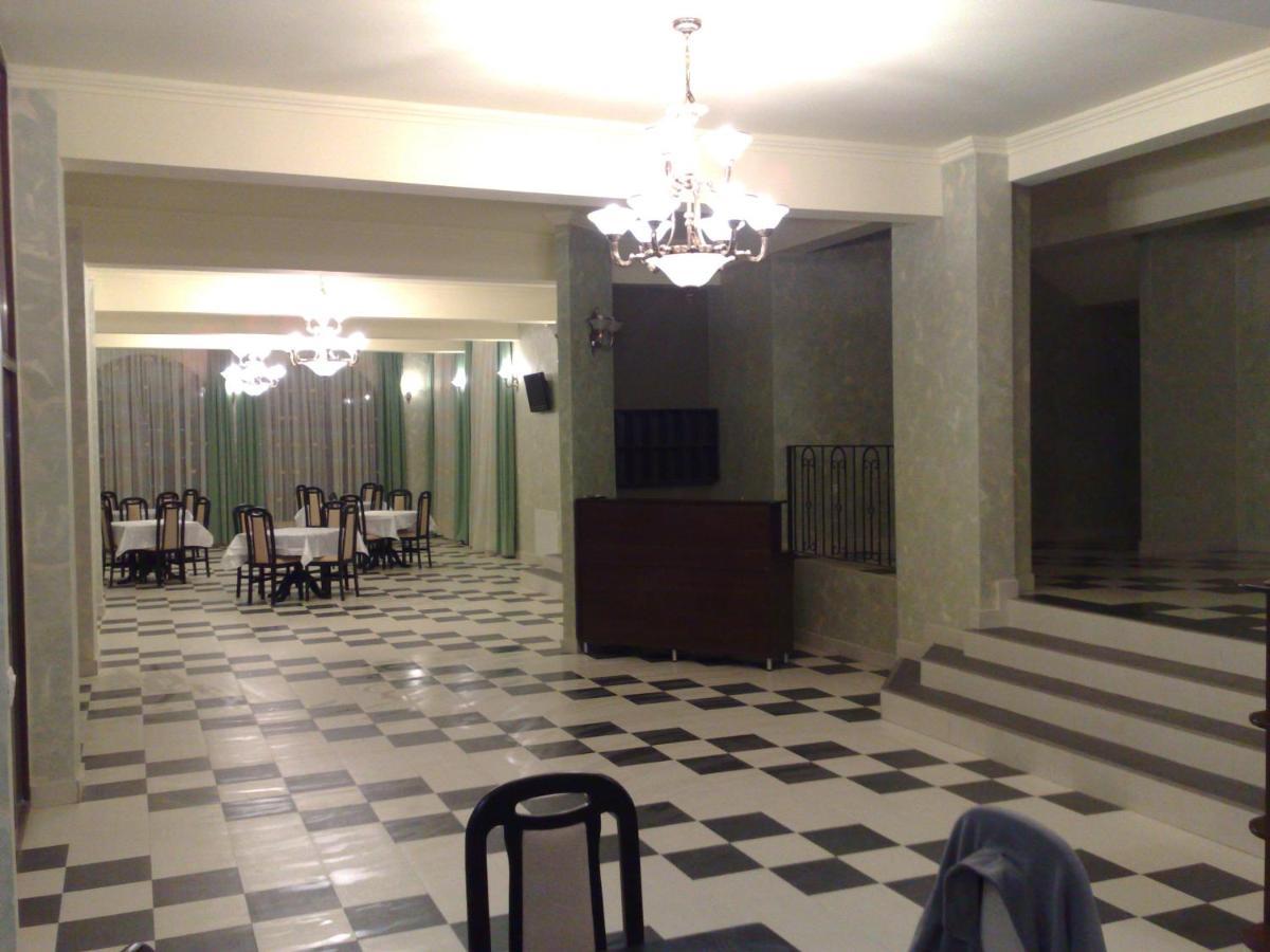 Pensiunea Dolvas Padis Buitenkant foto